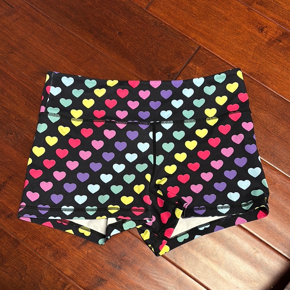 Wodbottom Colorful Heart Pattern Women's Athletic Shorts